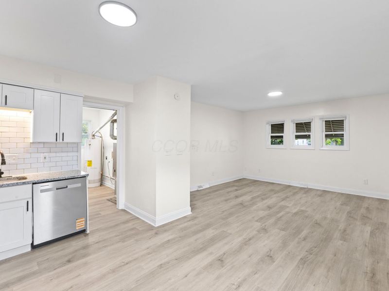 2548 Hiawatha Street, Columbus, OH 43211 Photo 7