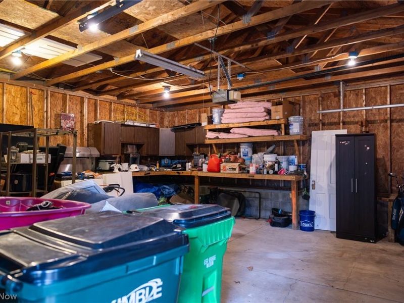 935 E Front Street, Dover, OH 44622 Photo 14