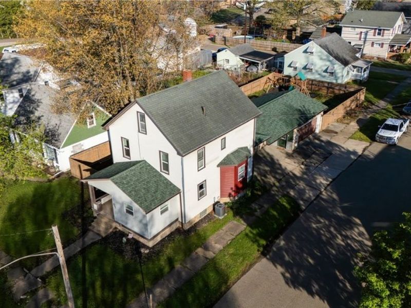 935 E Front Street, Dover, OH 44622 Photo 18