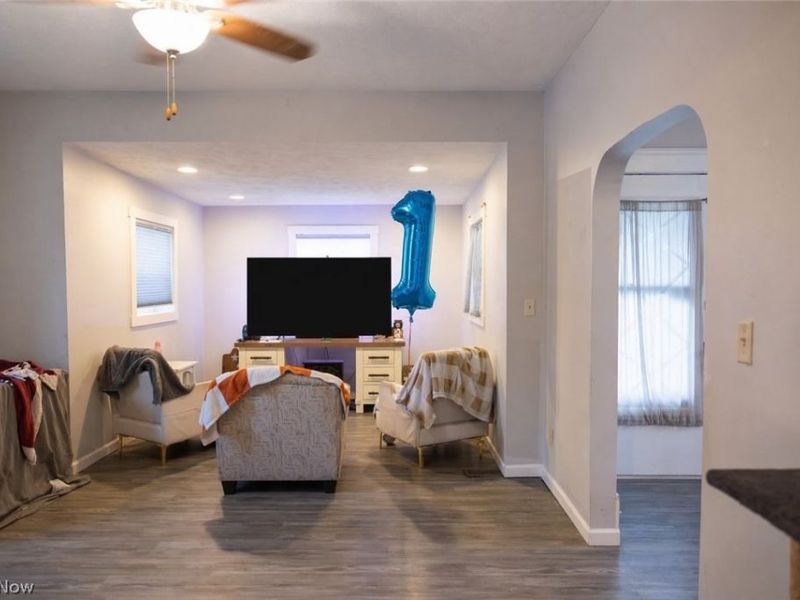 935 E Front Street, Dover, OH 44622 Photo 26