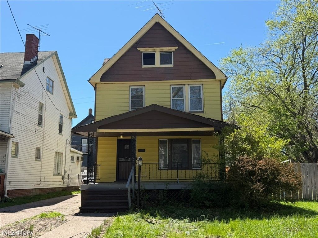 9902 Yale Avenue , Cleveland, OH 44108