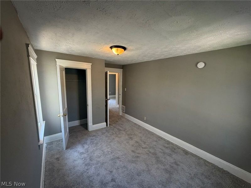 9902 Yale Avenue, Cleveland, OH 44108 Photo 13