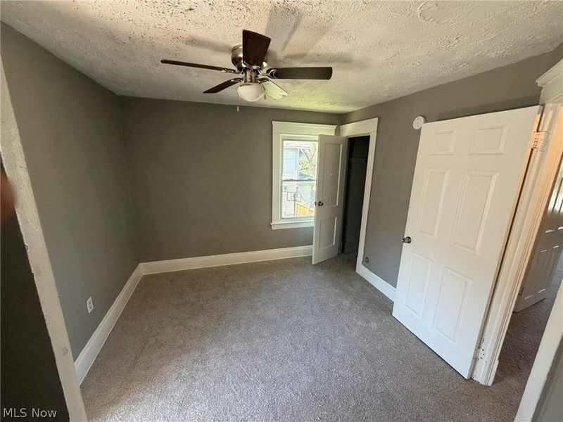 9902 Yale Avenue, Cleveland, OH 44108 Photo 8