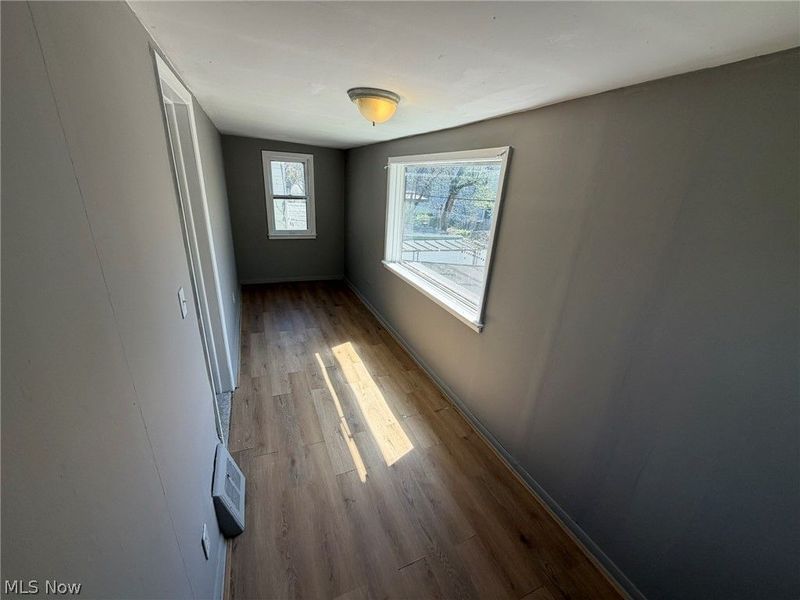 9902 Yale Avenue, Cleveland, OH 44108 Photo 9