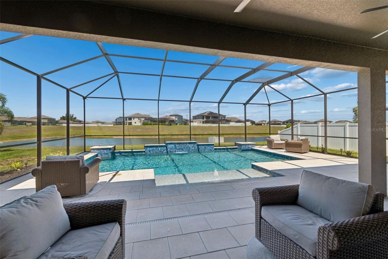 13154 Twin Bridges Drive , Riverview, FL 33579 Photo