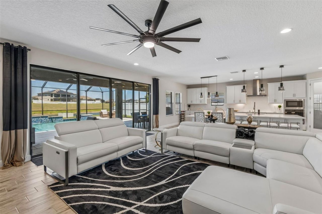 13154 Twin Bridges Drive, Riverview, FL 33579 Photo