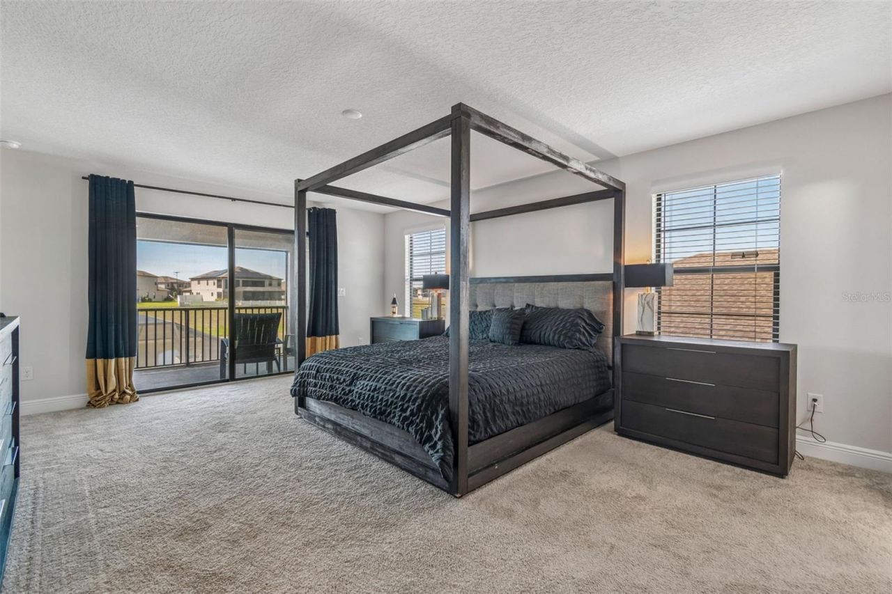 13154 Twin Bridges Drive , Riverview, FL 33579 Photo