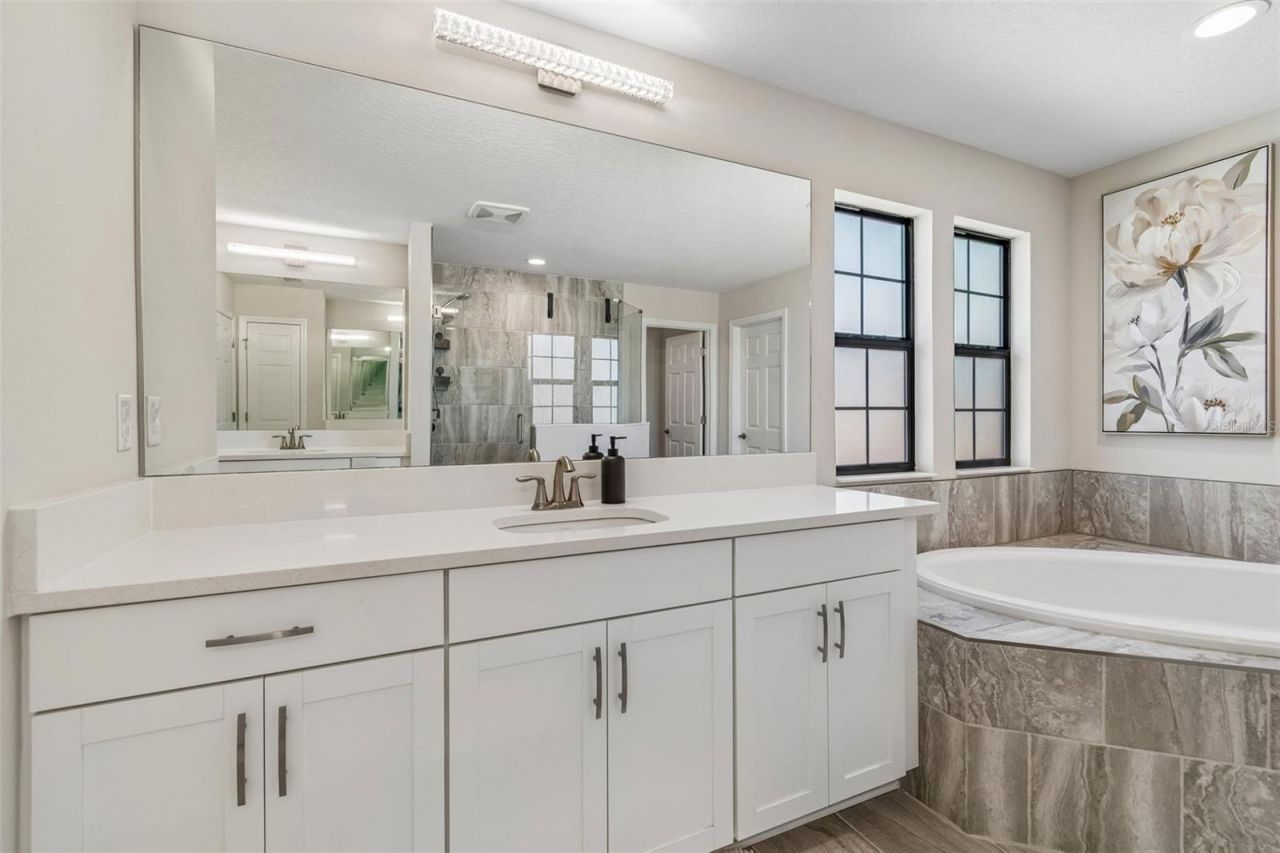 13154 Twin Bridges Drive, Riverview, FL 33579 Photo