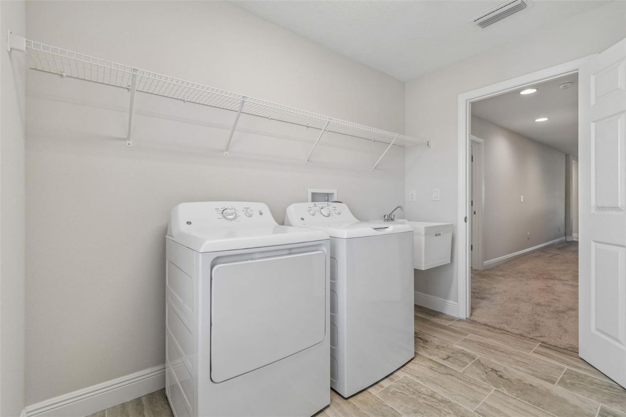 13154 Twin Bridges Drive, Riverview, FL 33579 Photo