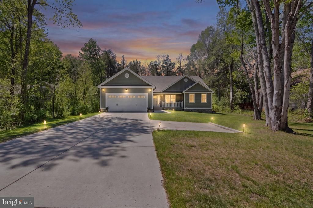 1906 Lakeview Parkway , Locust Grove, VA 22508 Main Photo