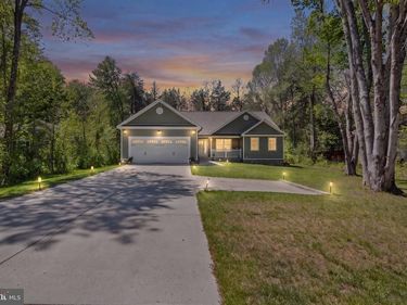 1906 LAKEVIEW PARKWAY , LOCUST GROVE, VA 22508