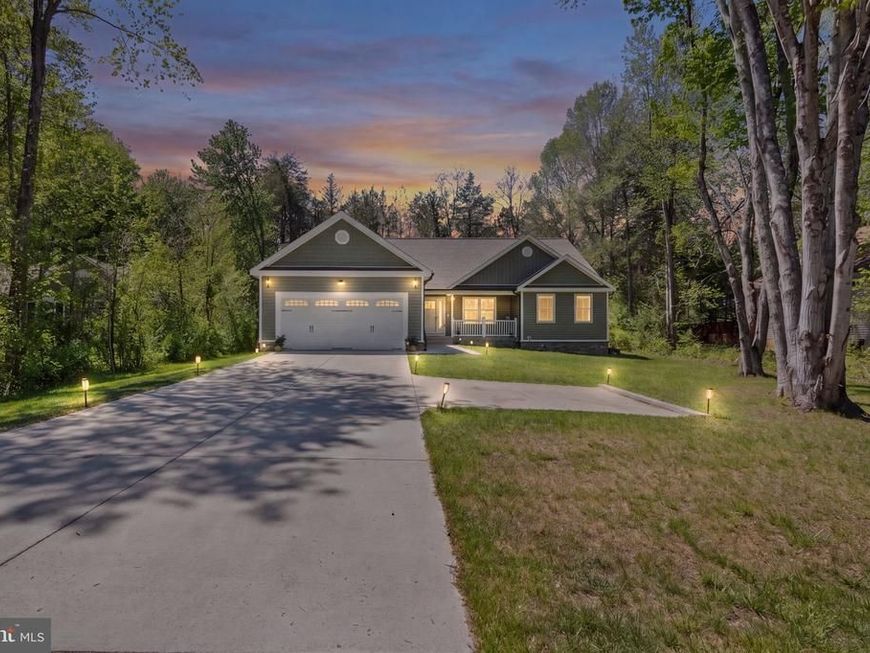 1906 Lakeview Parkway, Locust Grove, VA 22508 Main Photo