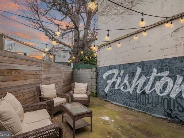 1443 E OXFORD STREET, PHILADELPHIA, PA 19125