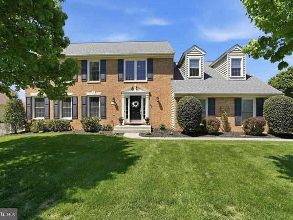 1 GRISWOLD, STERLING, VA 20165