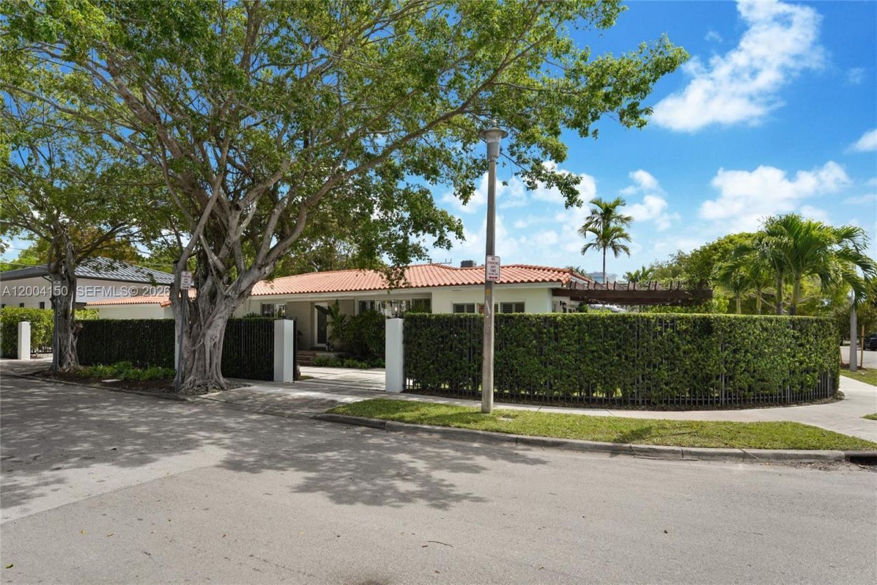 2225 SW 19th Ave, Miami, FL 33145 Photo