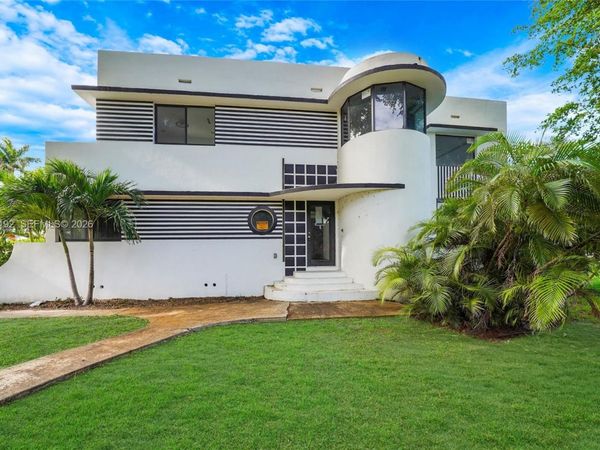 1329 Polk St, Hollywood, FL 33019