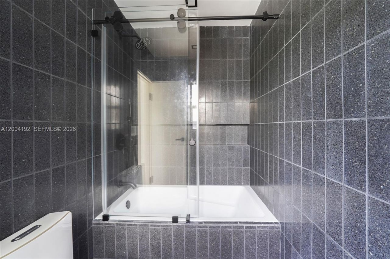 1329 Polk St, Hollywood, FL 33019 Photo