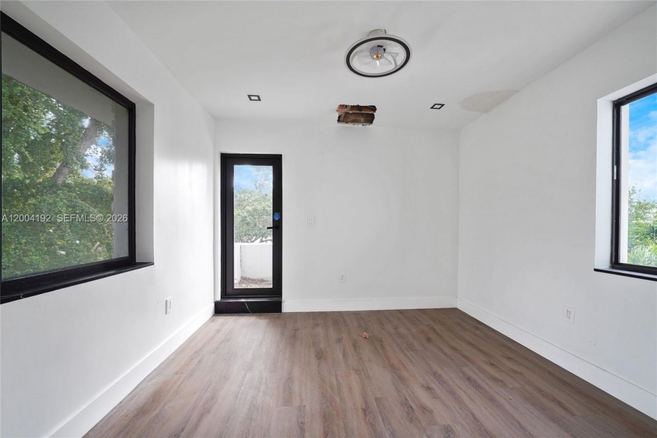 1329 Polk St, Hollywood, FL 33019 Photo