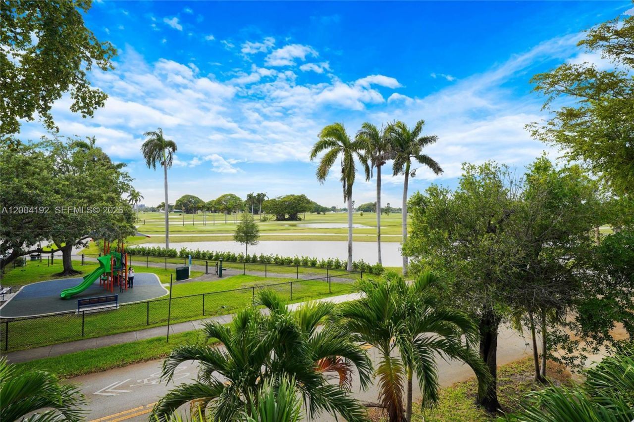 1329 Polk St, Hollywood, FL 33019 Photo