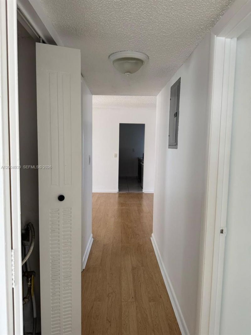 1880 N Congress Ave , Unit 302, West Palm Beach, FL 33401 Photo