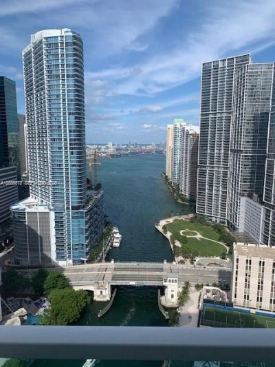 31 SE 5th St, Unit 3512, Miami, FL 33131 Photo