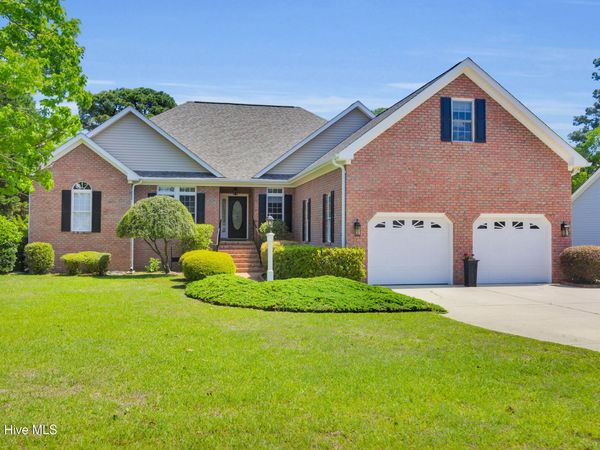 1318 Mona Passage Court, New Bern, NC 28560