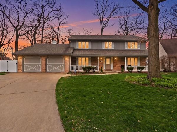 18118 Whitman Lane , Lansing, IL 60438