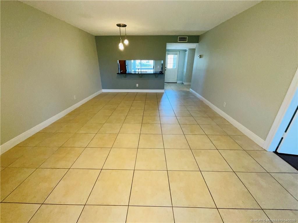 1617 NE Nautical Place, Unit 902, Jensen Beach, FL 34957 Photo