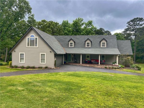 1402 Normandy Circle , Russellville, AR 72802