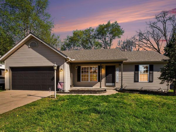 20389 Ambleside Drive, South Bend, IN 46637