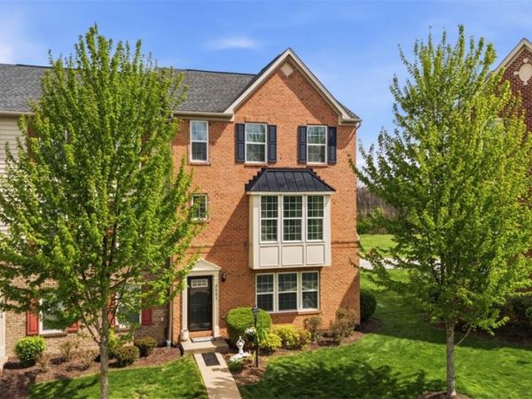 3101 Pointe View Dr , Mars, PA 16046