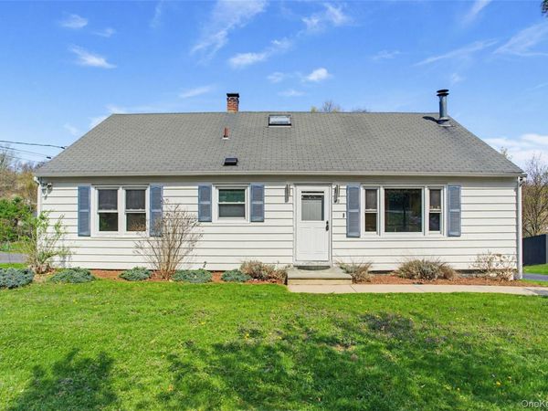 48 Quaker Hill Road, Monroe, NY 10950