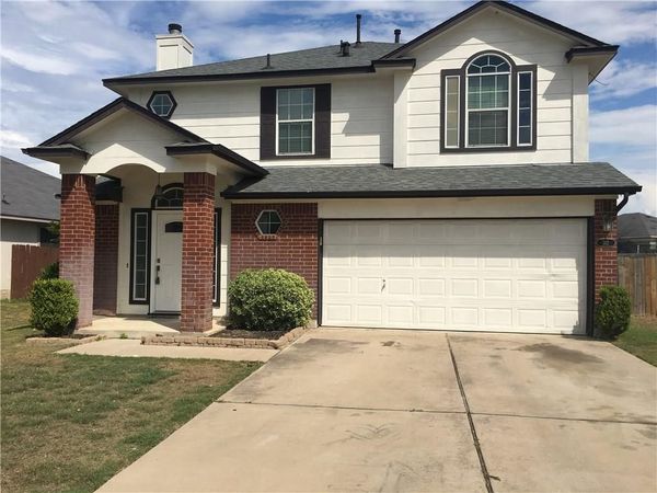 312 Estate DR, Hutto, TX 78634