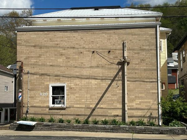 820 Commerce Street, Wellsburg, WV 26070