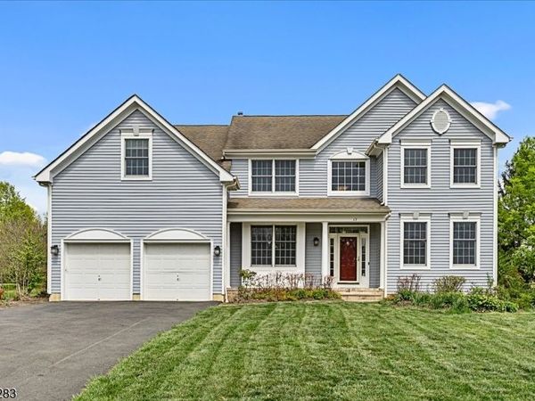 17 Spyglass Rd, Montgomery, NJ 08558