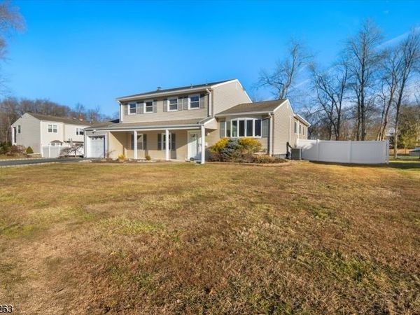 63 W William St, Lincoln Park, NJ 07035