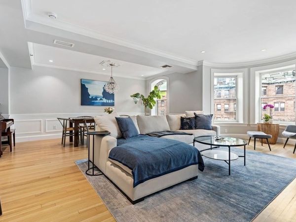 157 Newbury St, Unit 3, Boston, MA 02116