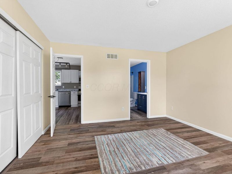 232 S E Street , New Holland, OH 43145 Photo 11