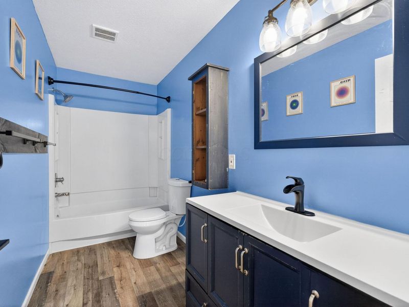 232 S E Street , New Holland, OH 43145 Photo 12