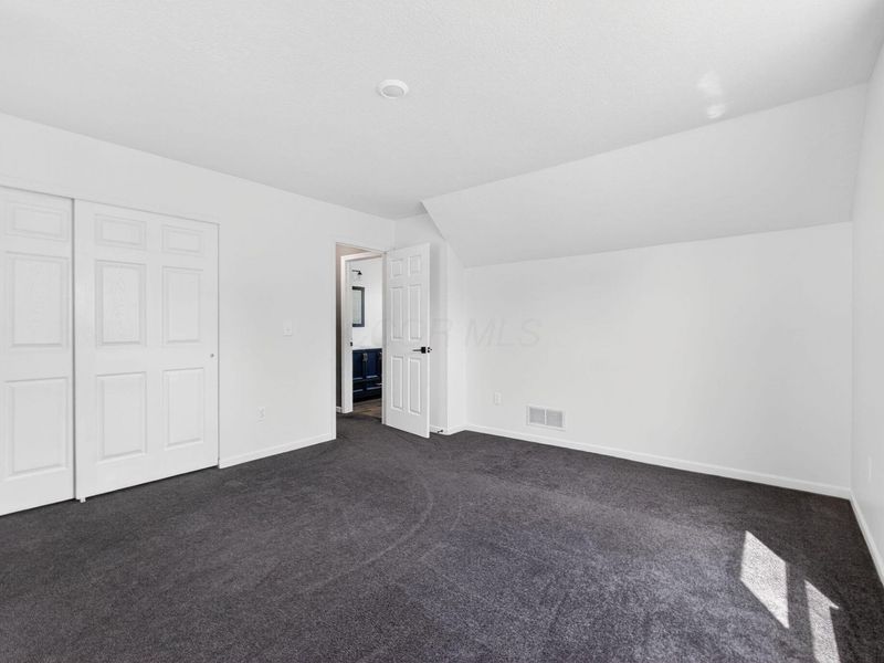 232 S E Street , New Holland, OH 43145 Photo 17