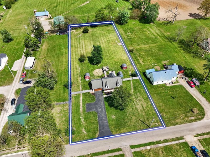 232 S E Street , New Holland, OH 43145 Photo 4