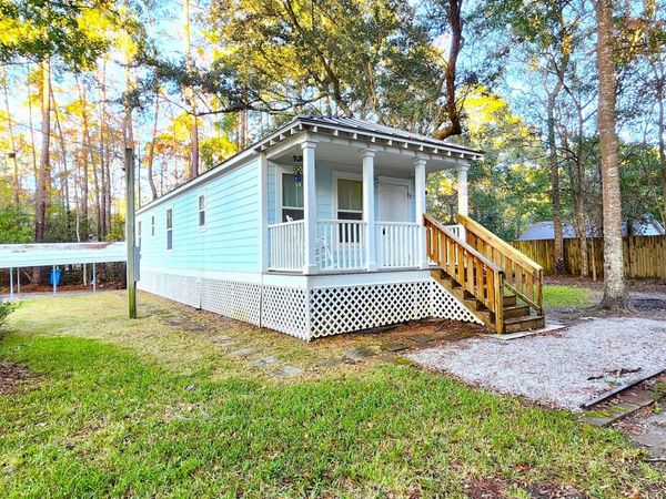 2616 N 15th Street, Ocean Springs, MS 39564