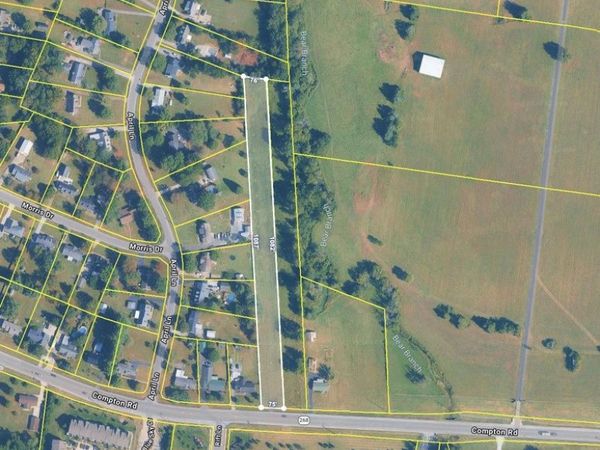 759 Compton Rd , Murfreesboro, TN 37130