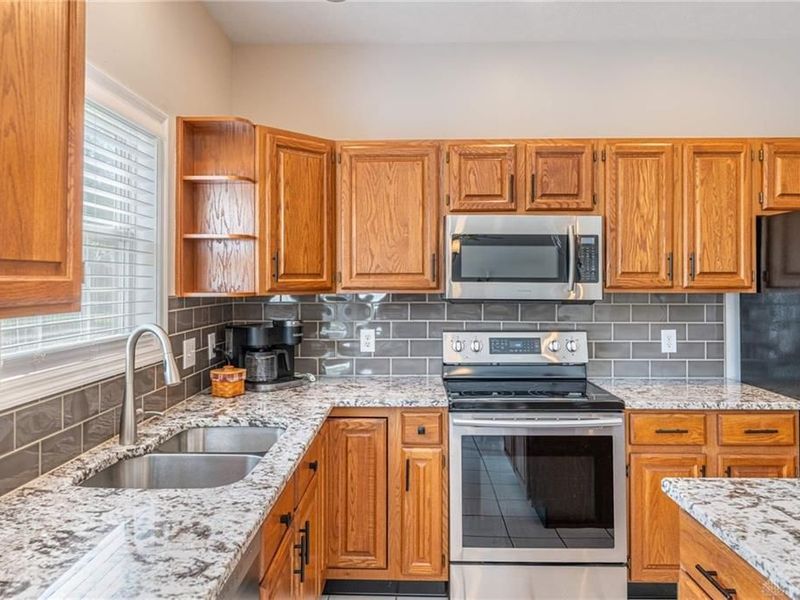 40 Berryhill Court, Springboro, OH 45066 Photo 8