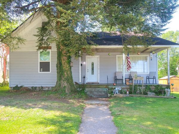 109 S McEuen Avenue, Earlington, KY 42410