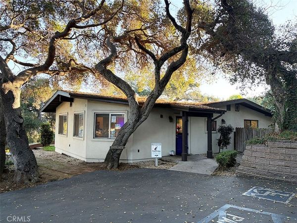 1577 El Camino Real, Arroyo Grande, CA 93420