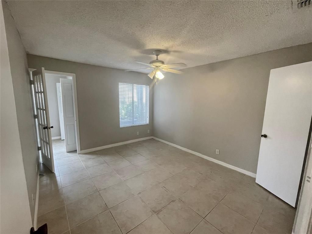 3350 N Pinewalk Dr Drive N, Unit 1413, Margate, FL 33063 Photo