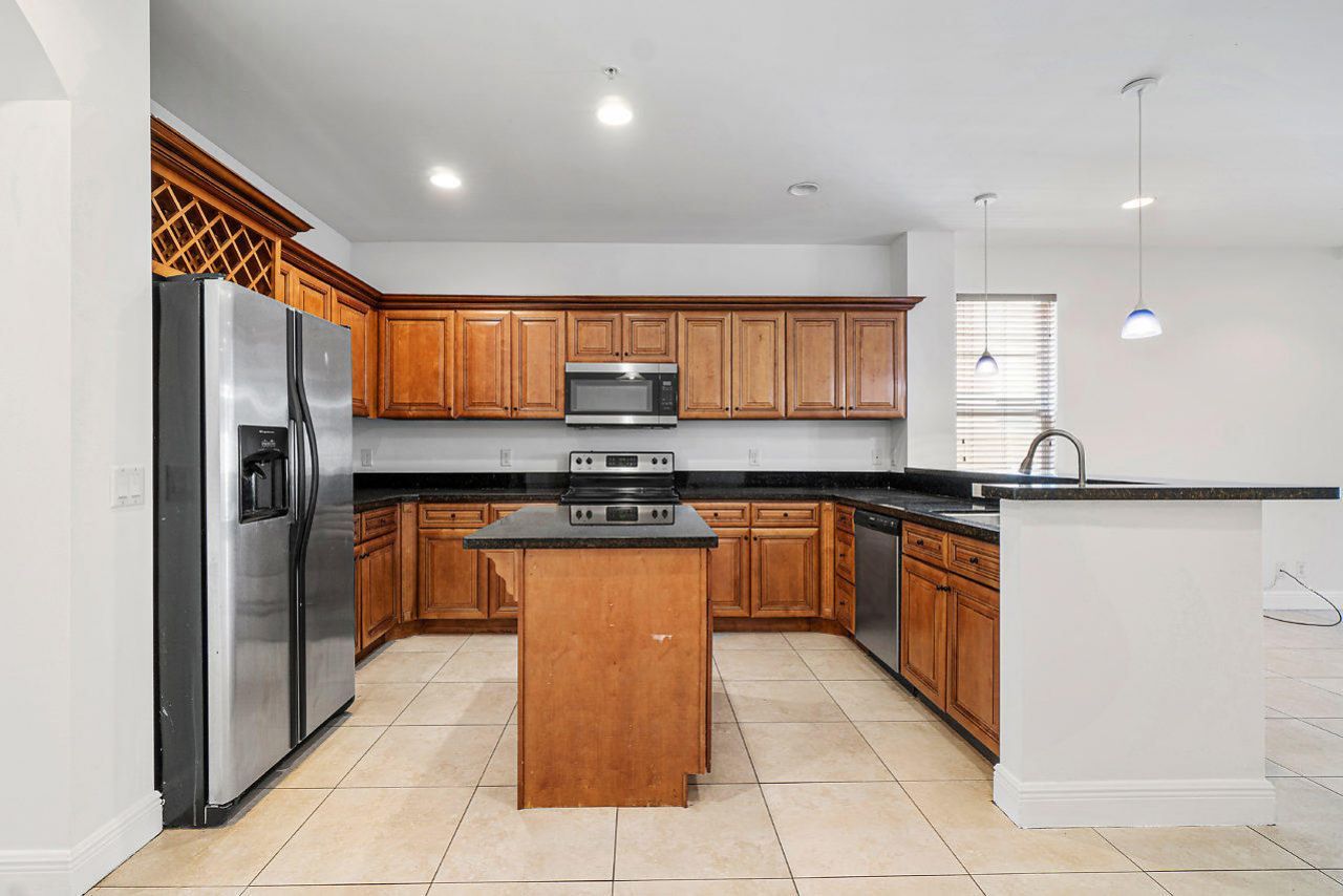 811 S Federal Highway, Unit 4, Lake Worth Beach, FL 33460 Photo