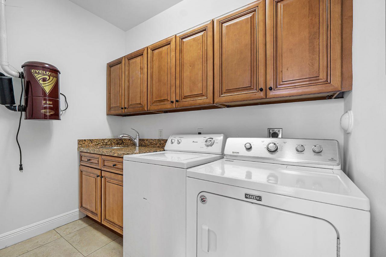 811 S Federal Highway, Unit 4, Lake Worth Beach, FL 33460 Photo