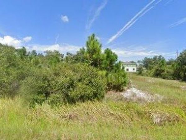 1649 SE Waneta St Street SE, Palm Bay, FL 32909